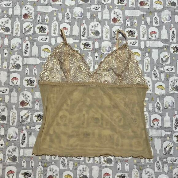 Vintage act sheer crop cami - Picture 2 of 8